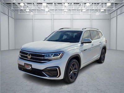 Photo of a 2021 Volkswagen Atlas V6 SE R-LINE 4DR SUV W/Technology (midyear Release) for sale