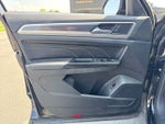 2020 Atlas Cross Sport Thumbnail 24
