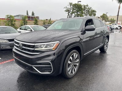 Photo of a 2020 Volkswagen Atlas Cross Sport AWD V6 SEL R-LINE 4motion 4DR SUV for sale