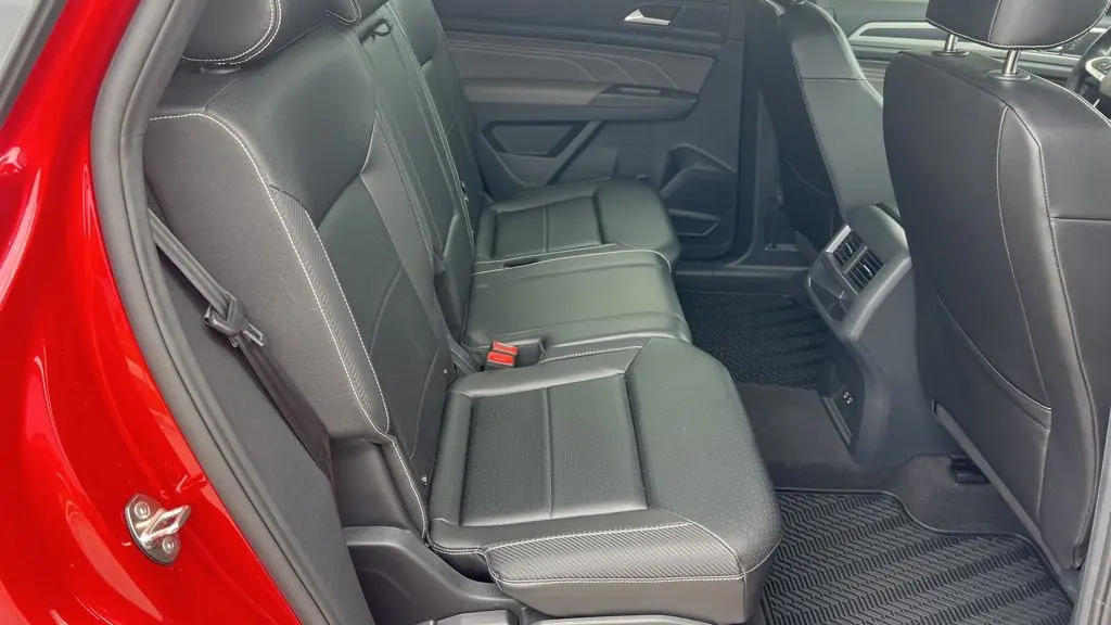 2021 Volkswagen Atlas Cross Sport V6 SE R-Line 4Motion