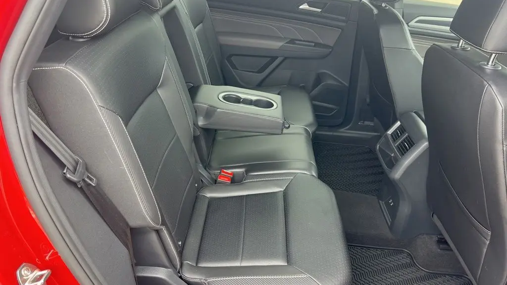 2021 Volkswagen Atlas Cross Sport V6 SE R-Line 4Motion