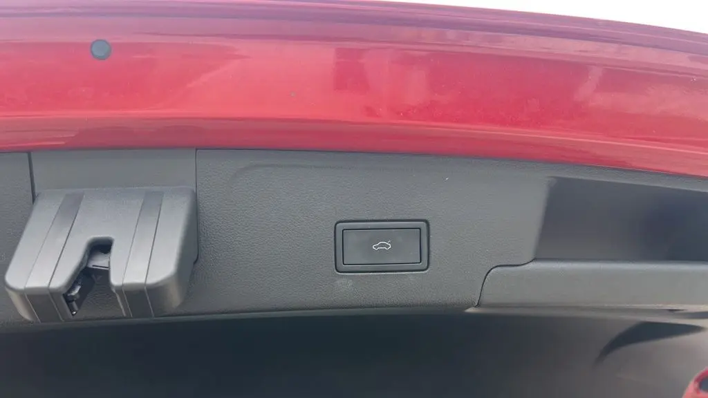 2021 Volkswagen Atlas Cross Sport V6 SE R-Line 4Motion