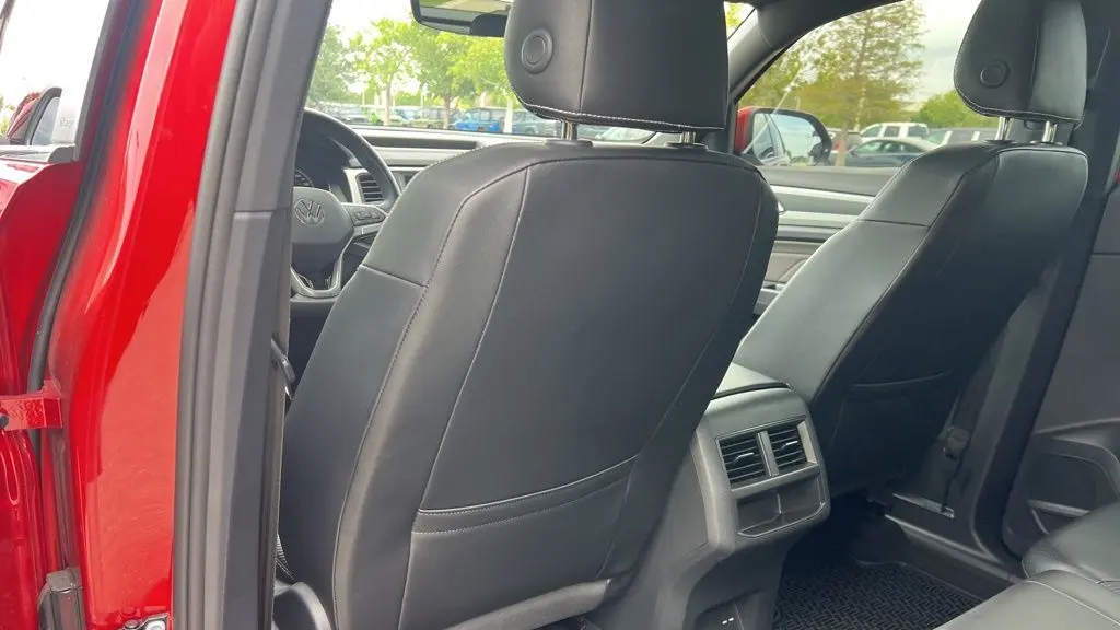 2021 Volkswagen Atlas Cross Sport V6 SE R-Line 4Motion