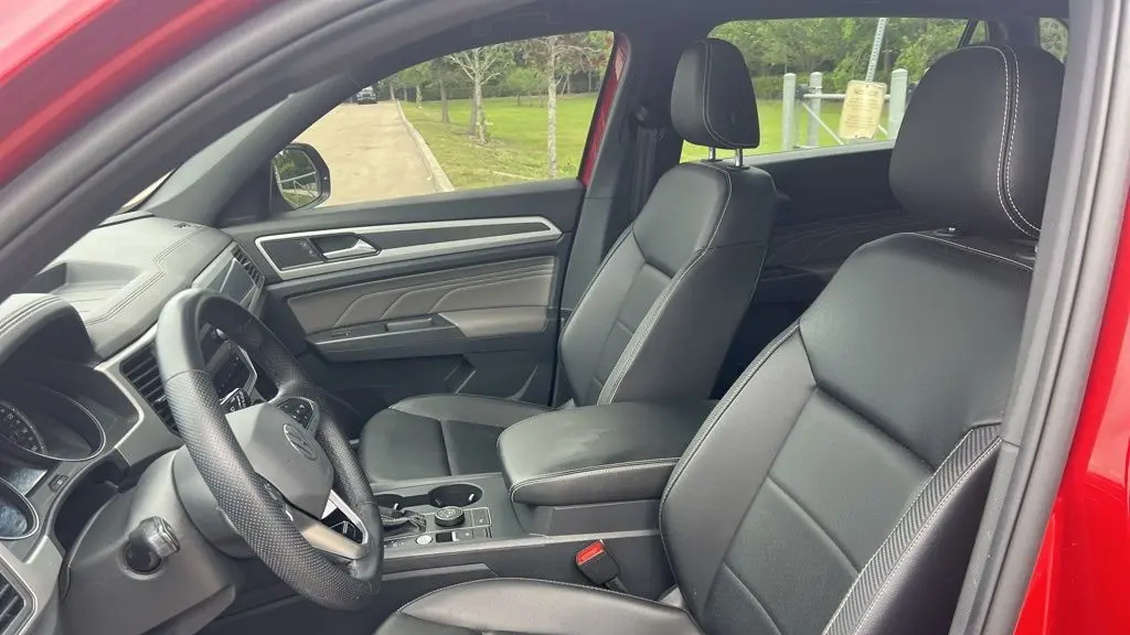 2021 Volkswagen Atlas Cross Sport V6 SE R-Line 4Motion