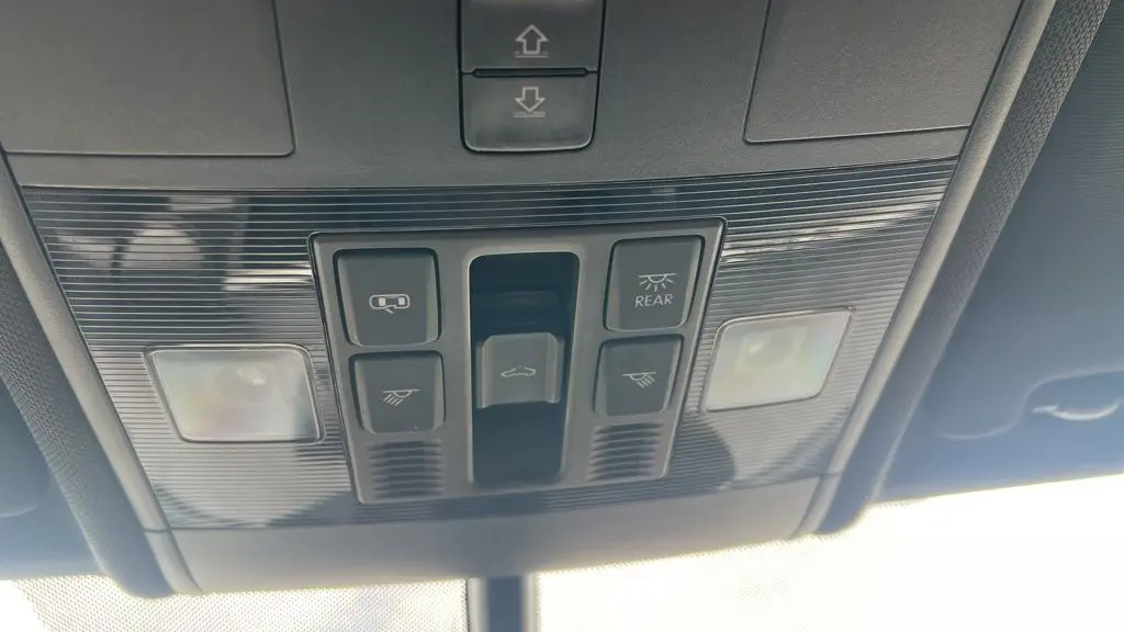 2021 Volkswagen Atlas Cross Sport V6 SE R-Line 4Motion