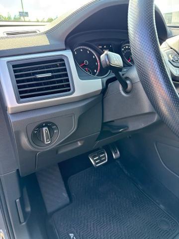 2021 Volkswagen Atlas - $27,995