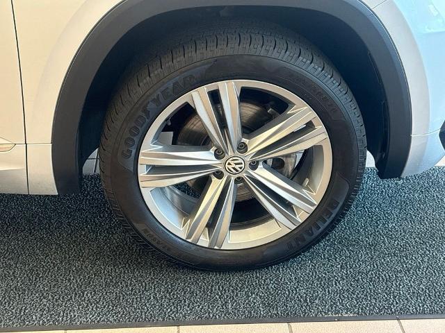 2018 Volkswagen Atlas - $16,925