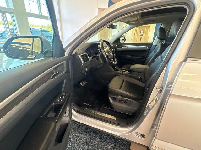 2018 Volkswagen Atlas - $16,925