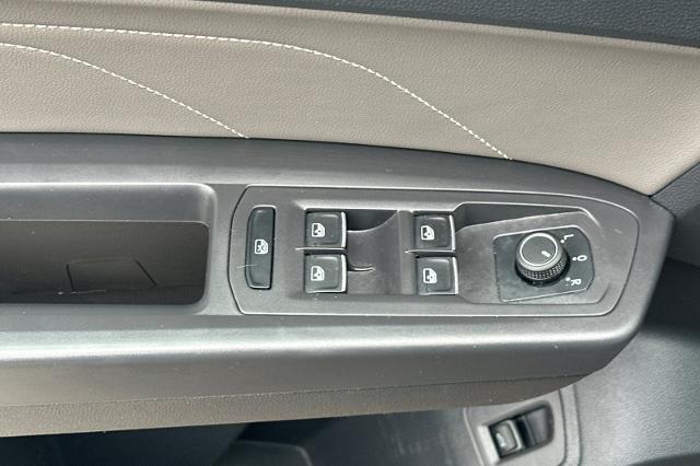 2023 Volkswagen Atlas - $32,152