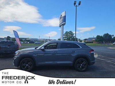 Photo of a 2022 Volkswagen Atlas Cross Sport AWD SEL R-LINE 4motion 4DR SUV for sale