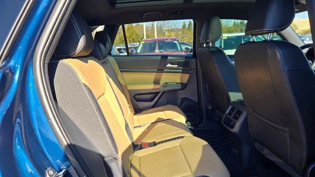 2023 Volkswagen Atlas Cross Sport SEL R-Line Black 4Motion