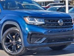2023 Atlas Cross Sport Thumbnail 2