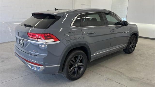 2022 Volkswagen Atlas Cross Sport SEL R-Line 4Motion