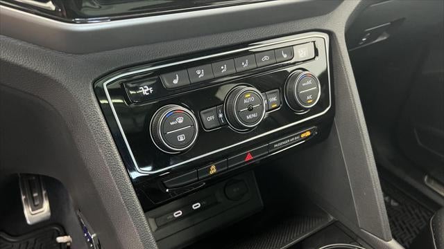 2022 Volkswagen Atlas Cross Sport SEL R-Line 4Motion