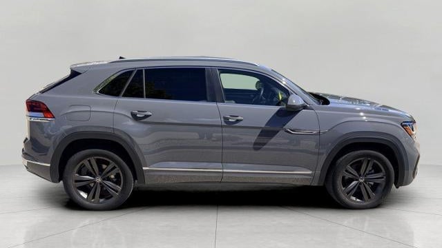 2022 Volkswagen Atlas Cross Sport SEL R-Line 4Motion
