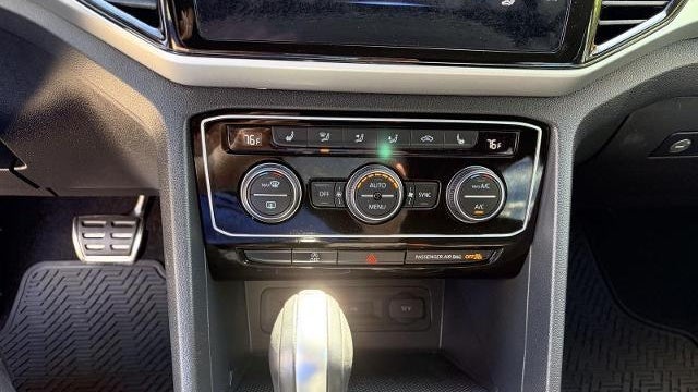 2022 Volkswagen Atlas Cross Sport SEL R-Line 4Motion