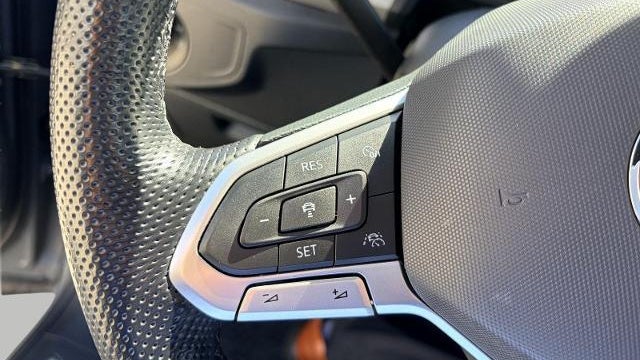 2022 Volkswagen Atlas Cross Sport SEL R-Line 4Motion