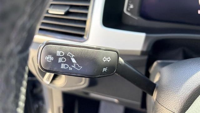 2022 Volkswagen Atlas Cross Sport SEL R-Line 4Motion
