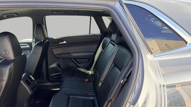 2022 Volkswagen Atlas Cross Sport SEL R-Line 4Motion