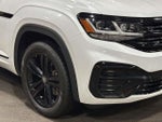 2023 Atlas Cross Sport Thumbnail 13
