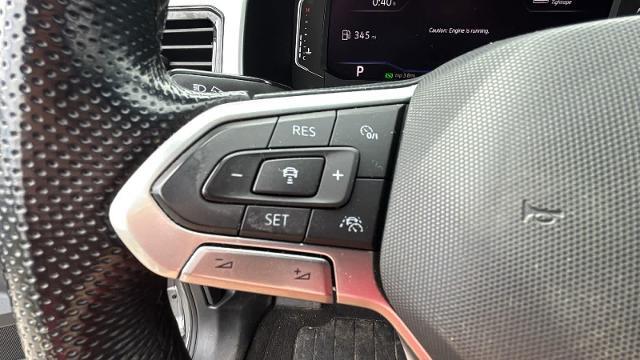 2022 Volkswagen Atlas Cross Sport V6 SEL R-Line 4Motion