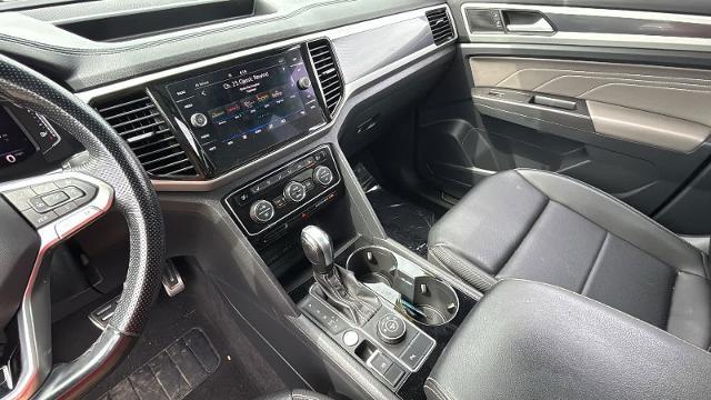 2022 Volkswagen Atlas Cross Sport V6 SEL R-Line 4Motion