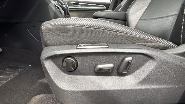 2022 Volkswagen Atlas Cross Sport V6 SEL R-Line 4Motion