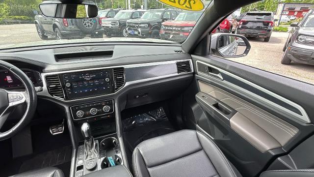 2022 Volkswagen Atlas Cross Sport V6 SEL R-Line 4Motion