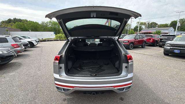 2022 Volkswagen Atlas Cross Sport V6 SEL R-Line 4Motion
