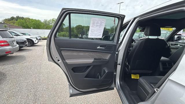 2022 Volkswagen Atlas Cross Sport V6 SEL R-Line 4Motion