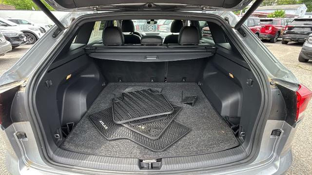 2022 Volkswagen Atlas Cross Sport V6 SEL R-Line 4Motion