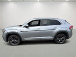 2022 Atlas Cross Sport Thumbnail 2