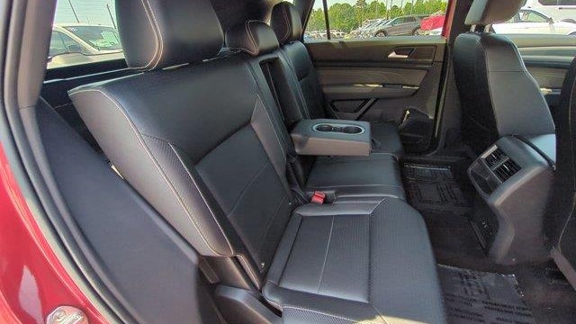 2022 Volkswagen Atlas Cross Sport V6 SEL R-Line 4Motion
