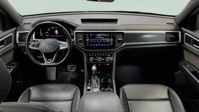2023 Volkswagen Atlas Cross Sport V6 SEL R-Line Black 4Motion