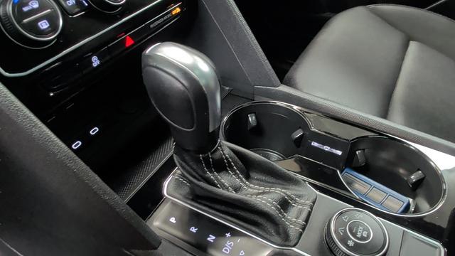 2023 Volkswagen Atlas Cross Sport V6 SEL R-Line Black 4Motion