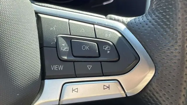 2022 Volkswagen Atlas Cross Sport V6 SEL R-Line 4Motion