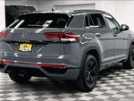 2023 Atlas Cross Sport Thumbnail 13