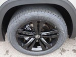 2023 Atlas Cross Sport Thumbnail 11