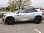 2023 Atlas Cross Sport Thumbnail 9