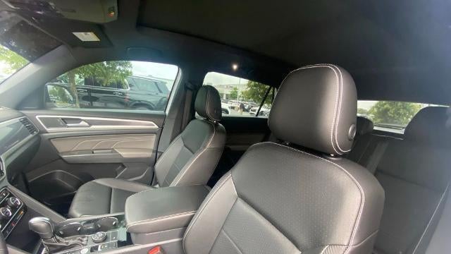 2023 Volkswagen Atlas Cross Sport V6 SEL R-Line Black 4Motion