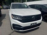 2023 Atlas Cross Sport Thumbnail 3