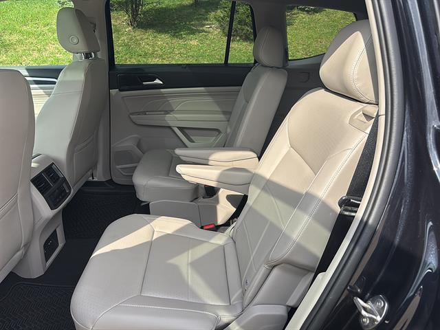 2023 Volkswagen Atlas - $23,500