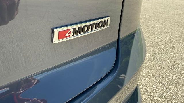 2020 Volkswagen Atlas Cross Sport V6 SEL Premium R-Line 4Motion