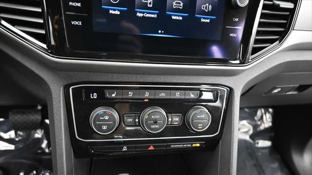 2021 Volkswagen Atlas Cross Sport V6 SEL Premium 4Motion