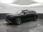 2021 Atlas Cross Sport Thumbnail 4