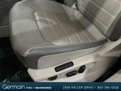 Photo of a 2021 Volkswagen Atlas AWD V6 SEL Premium 4motion 4DR SUV (midyear Release) for sale