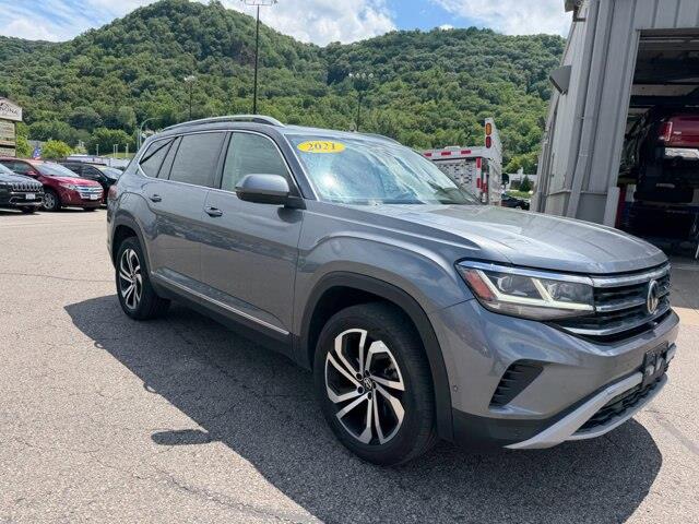2021 Volkswagen Atlas - $19,649