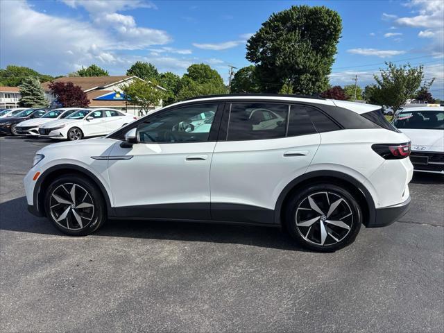 2023 Volkswagen Id.4 - $23,900