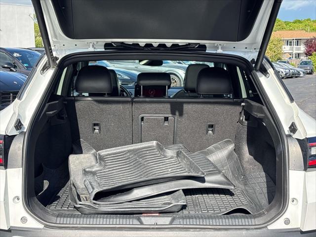 2023 Volkswagen Id.4 - $23,900