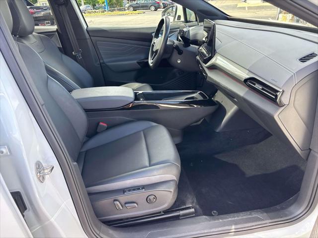 2023 Volkswagen Id.4 - $23,900